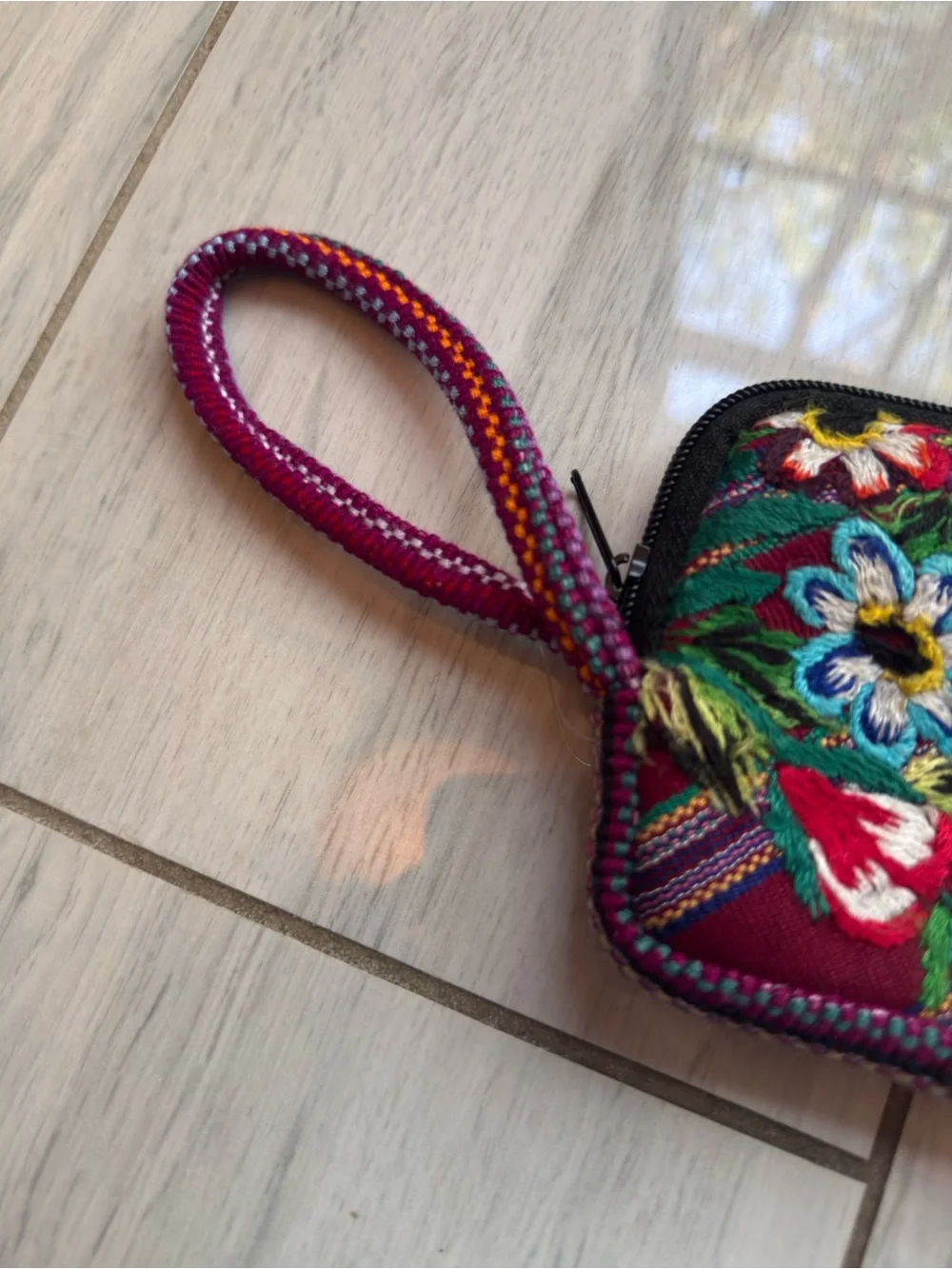 Embroidered Floral Wristlet Wallet - Multicolor Guatemala 🇬🇹